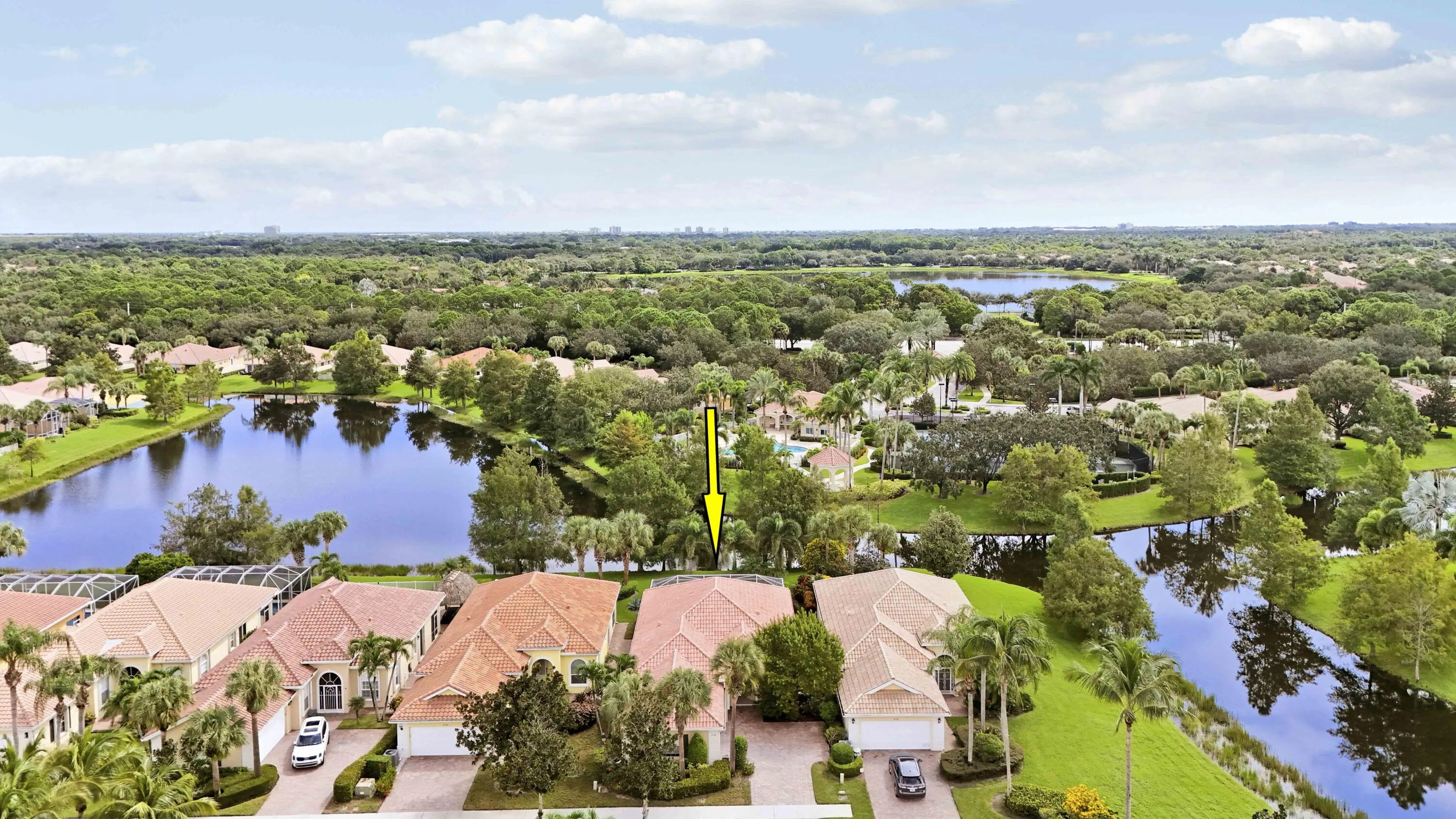 Aerial (Yellow Arrow/Subject Property)