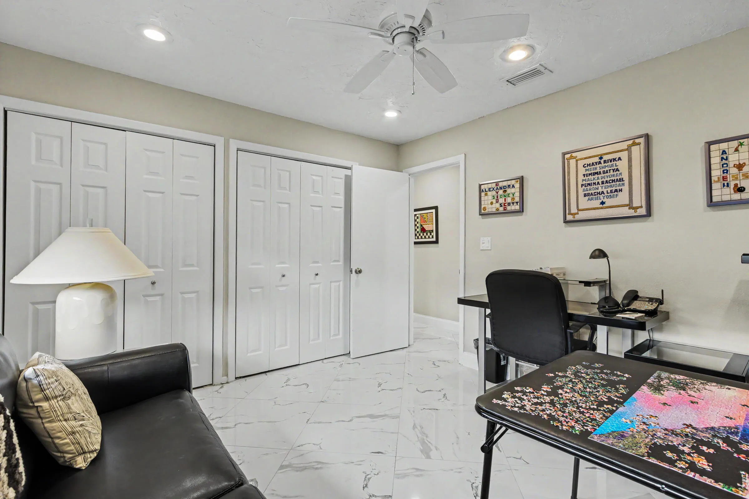 Guest bedroom 2