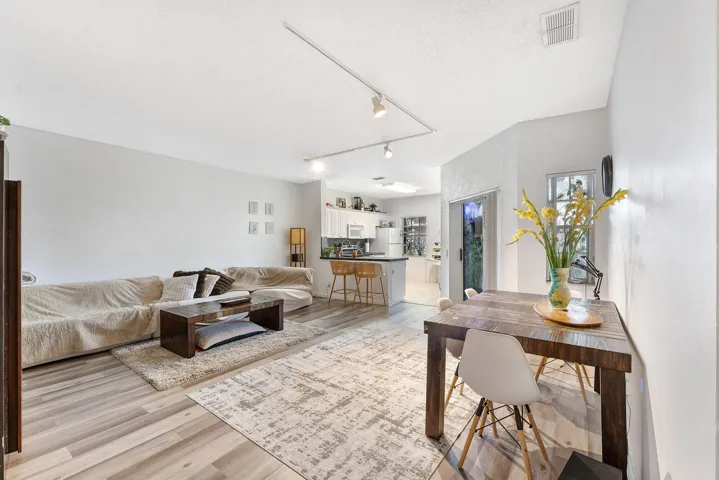 Living/Dining Area