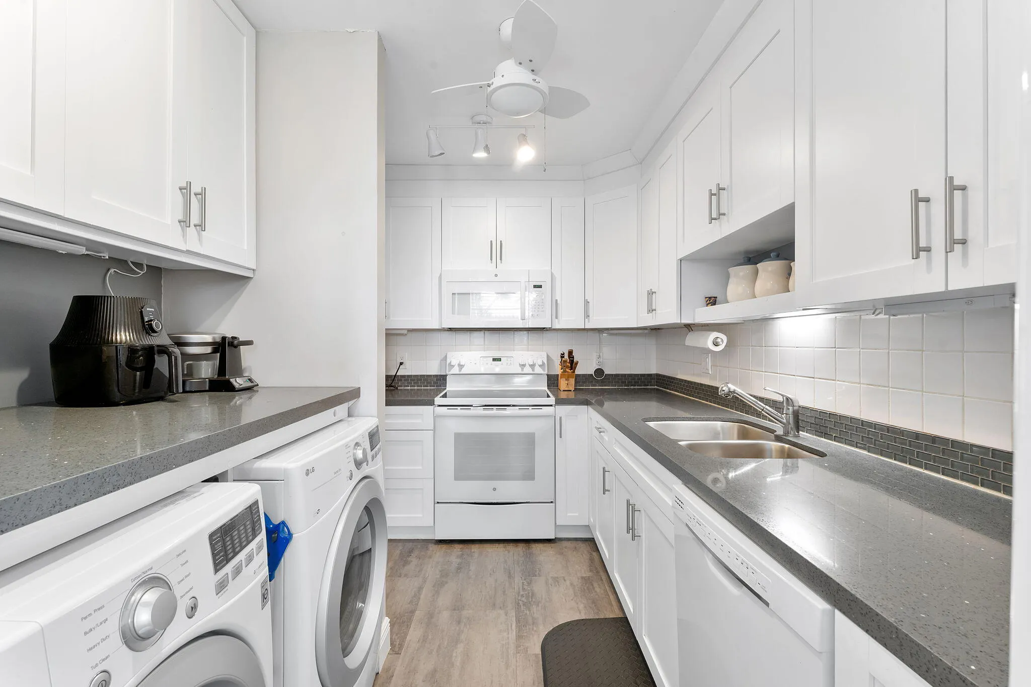 Kitchen Washer/dryer