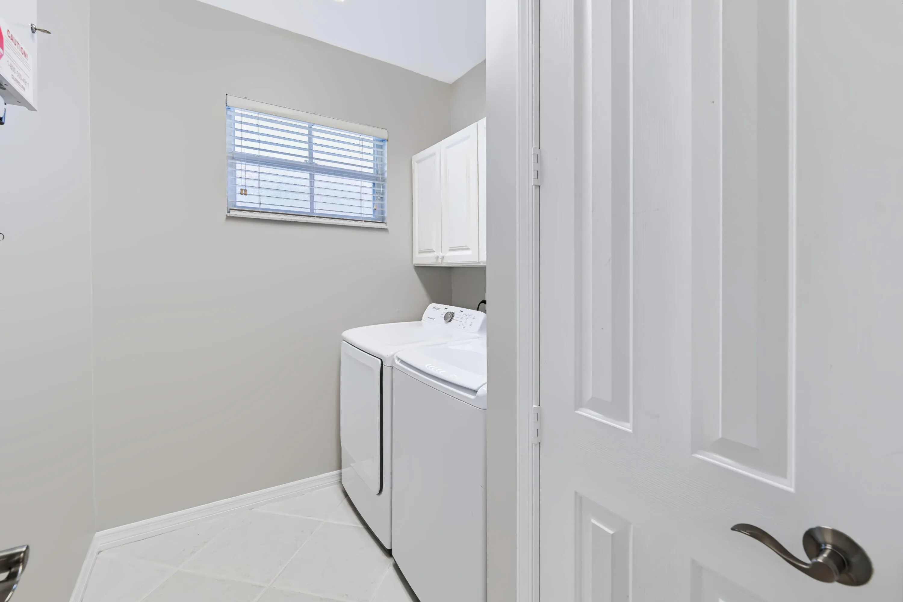 34 Upstairs Laundry