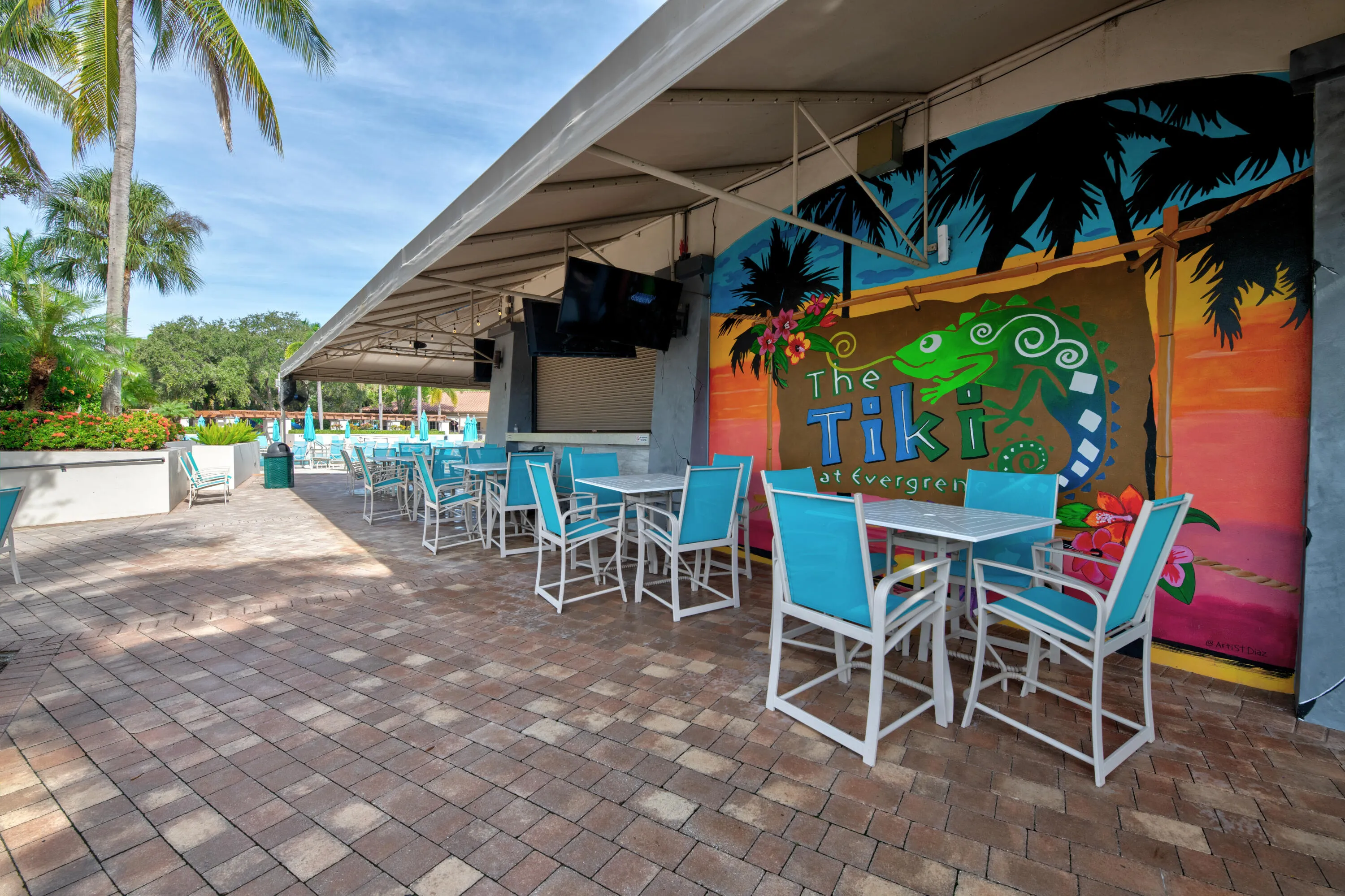 Amenities - Tiki Bar