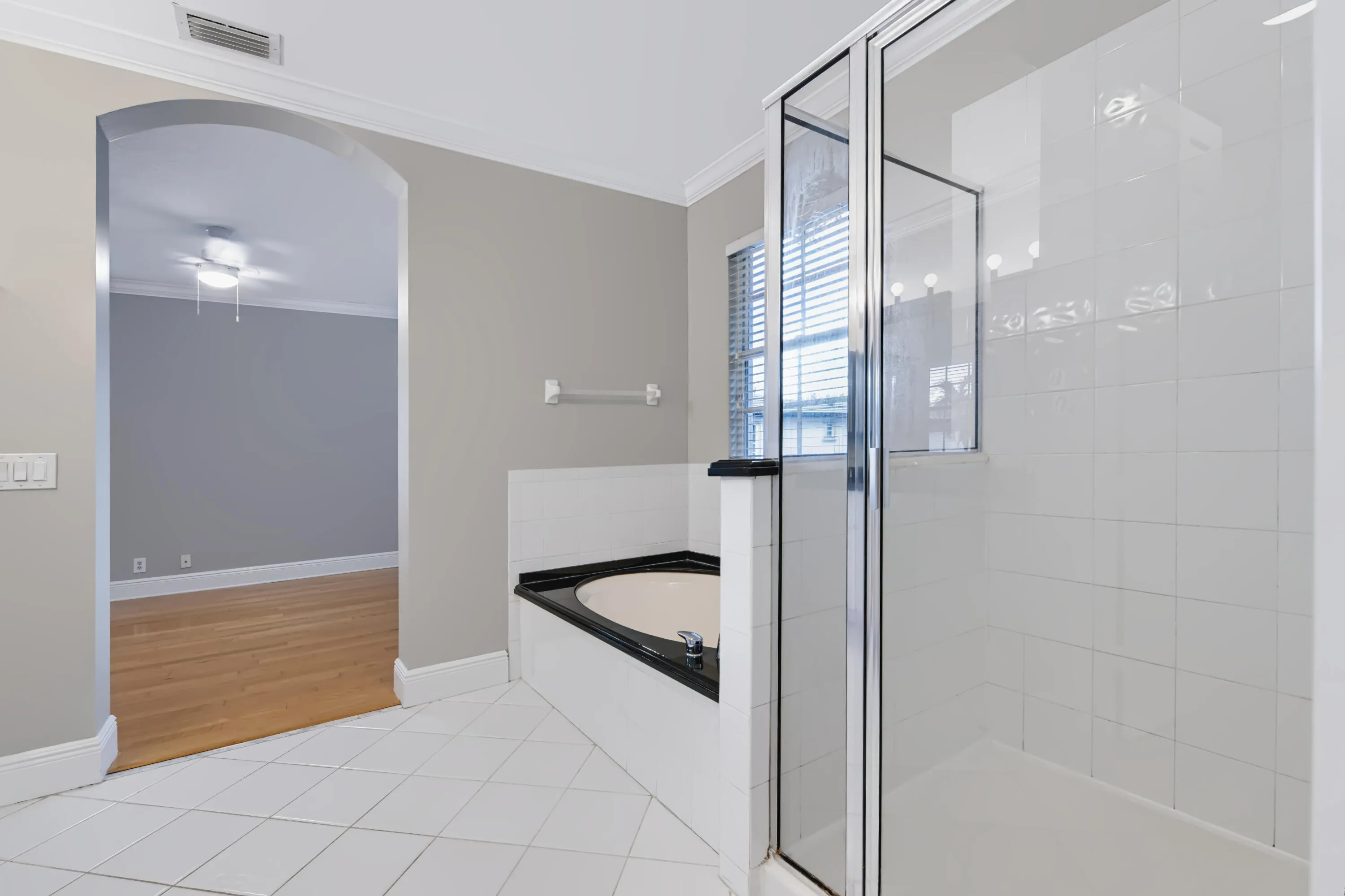 29 Primary Bath