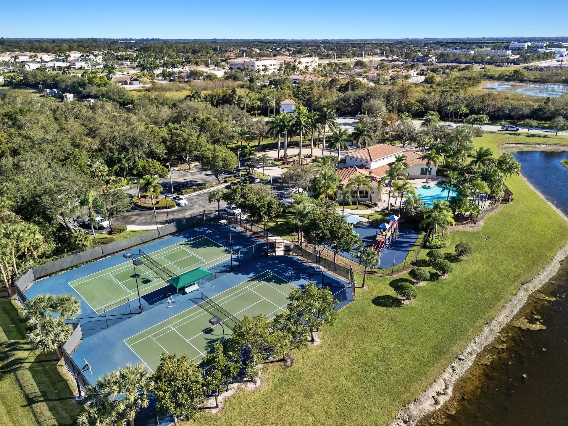 48_Community_Tennis_Aerial