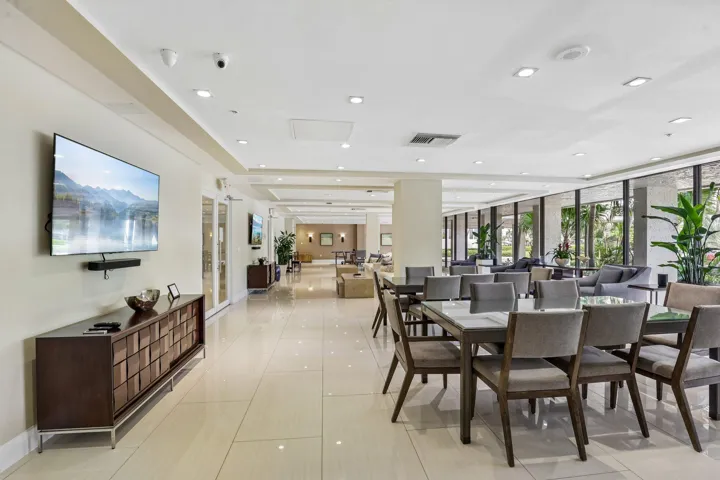 Club Room