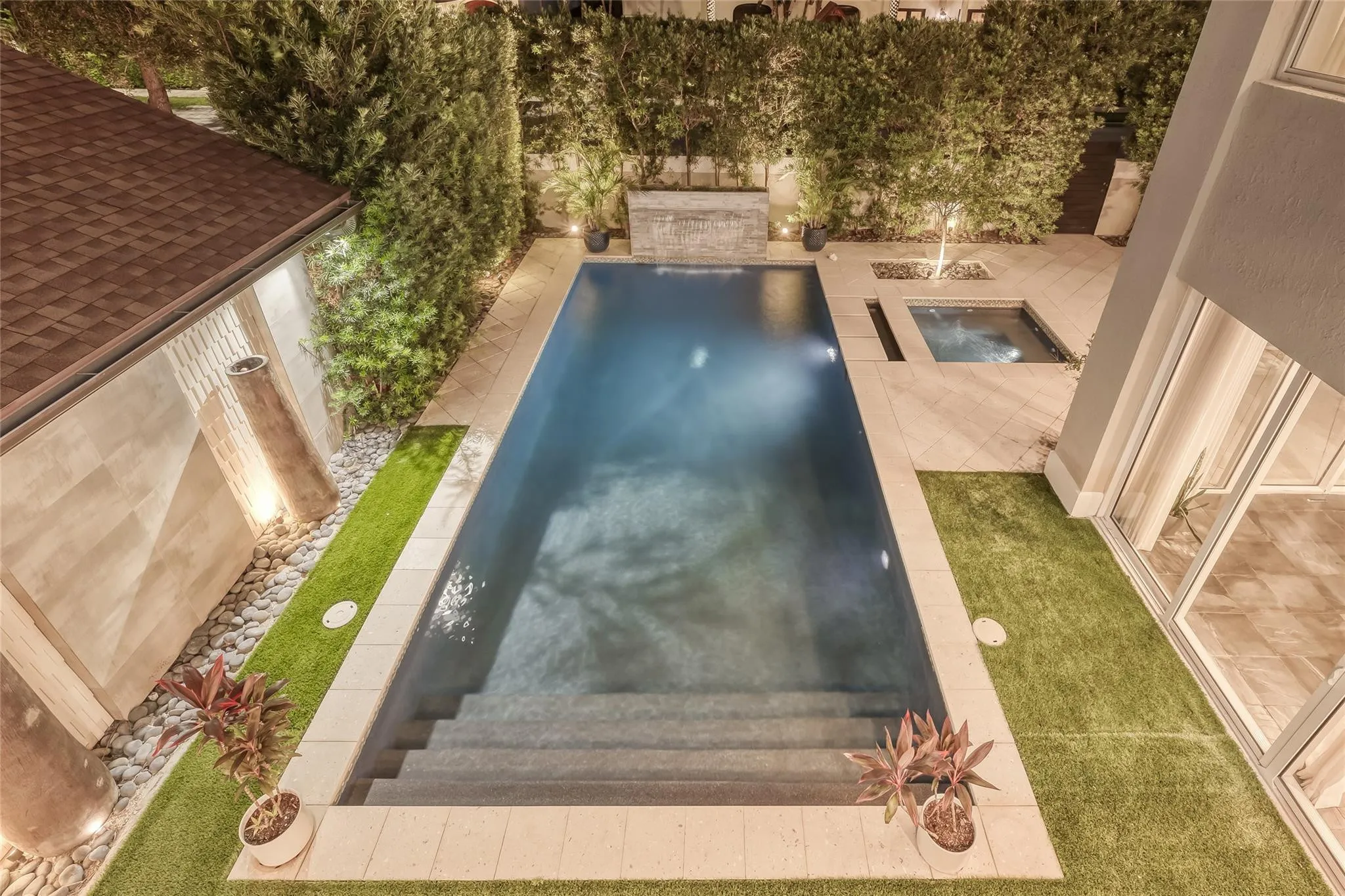 Heated Pool Separate SpaOutdoor Dining, BBQ Kitchen & Fire Pit