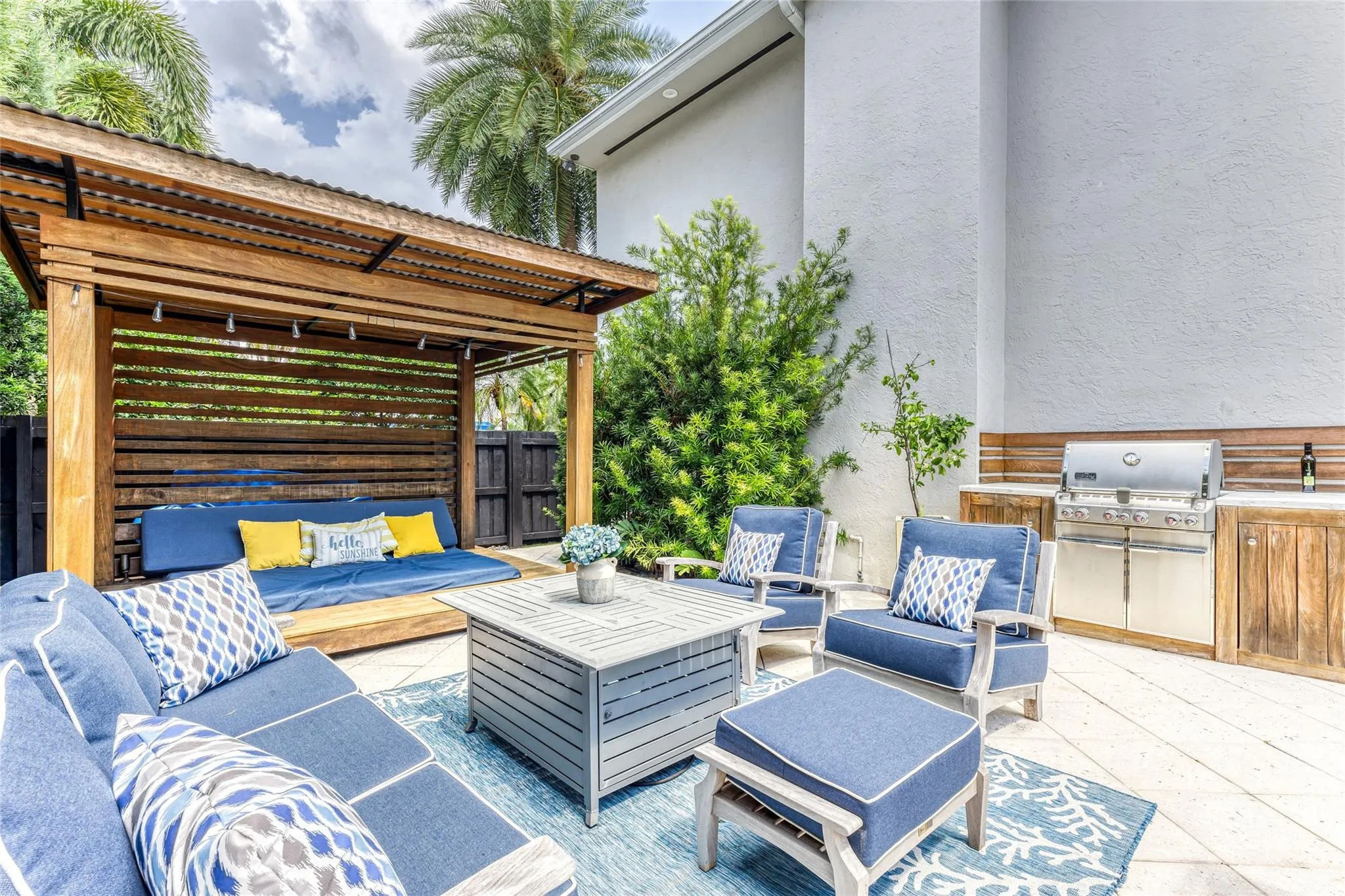 Heated Pool Separate SpaOutdoor Dining, BBQ Kitchen & Fire Pit