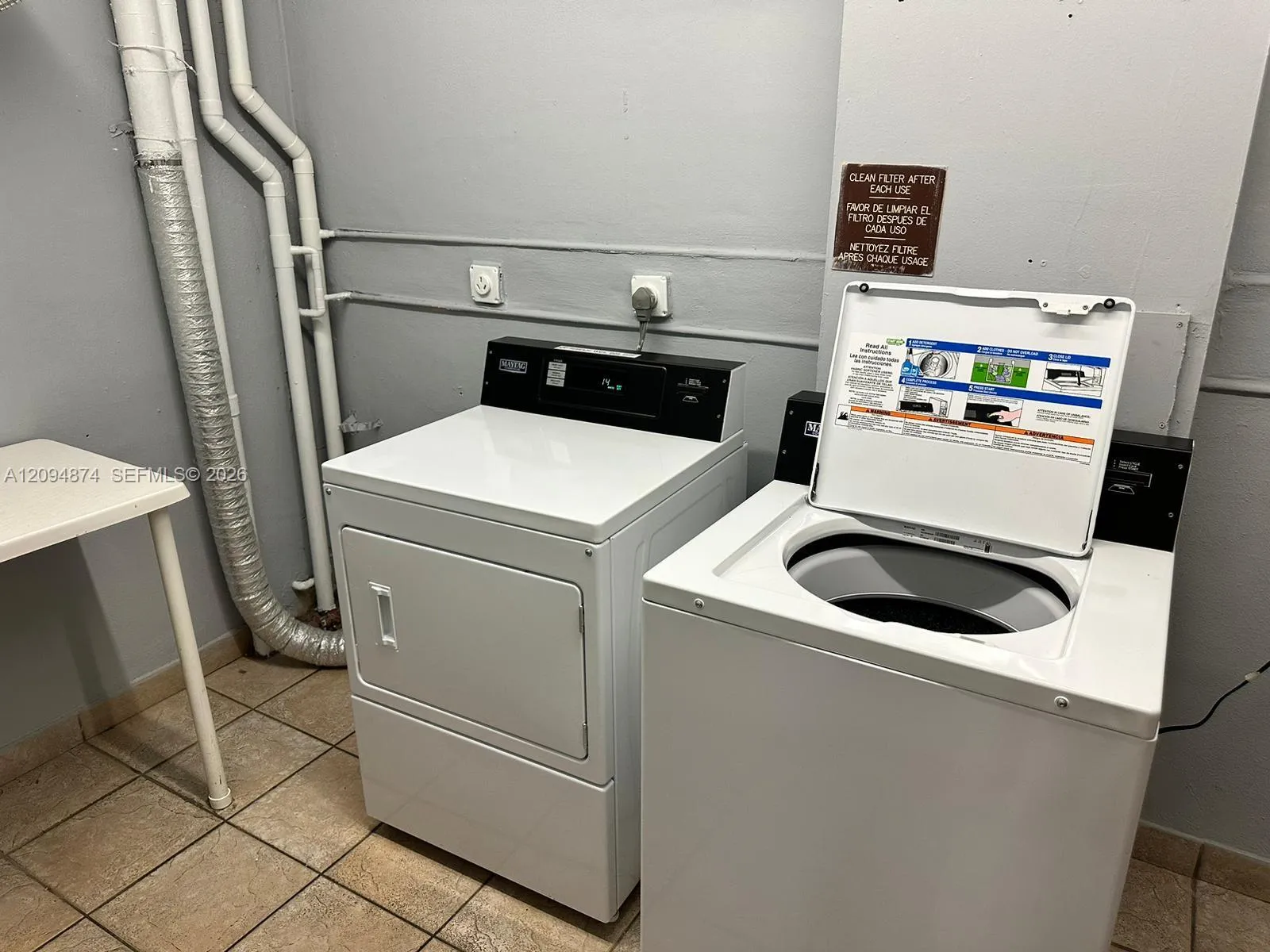 Photo 12