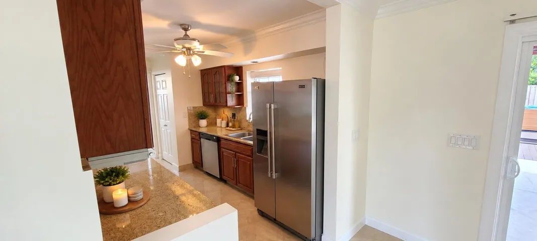 Kitchen 1