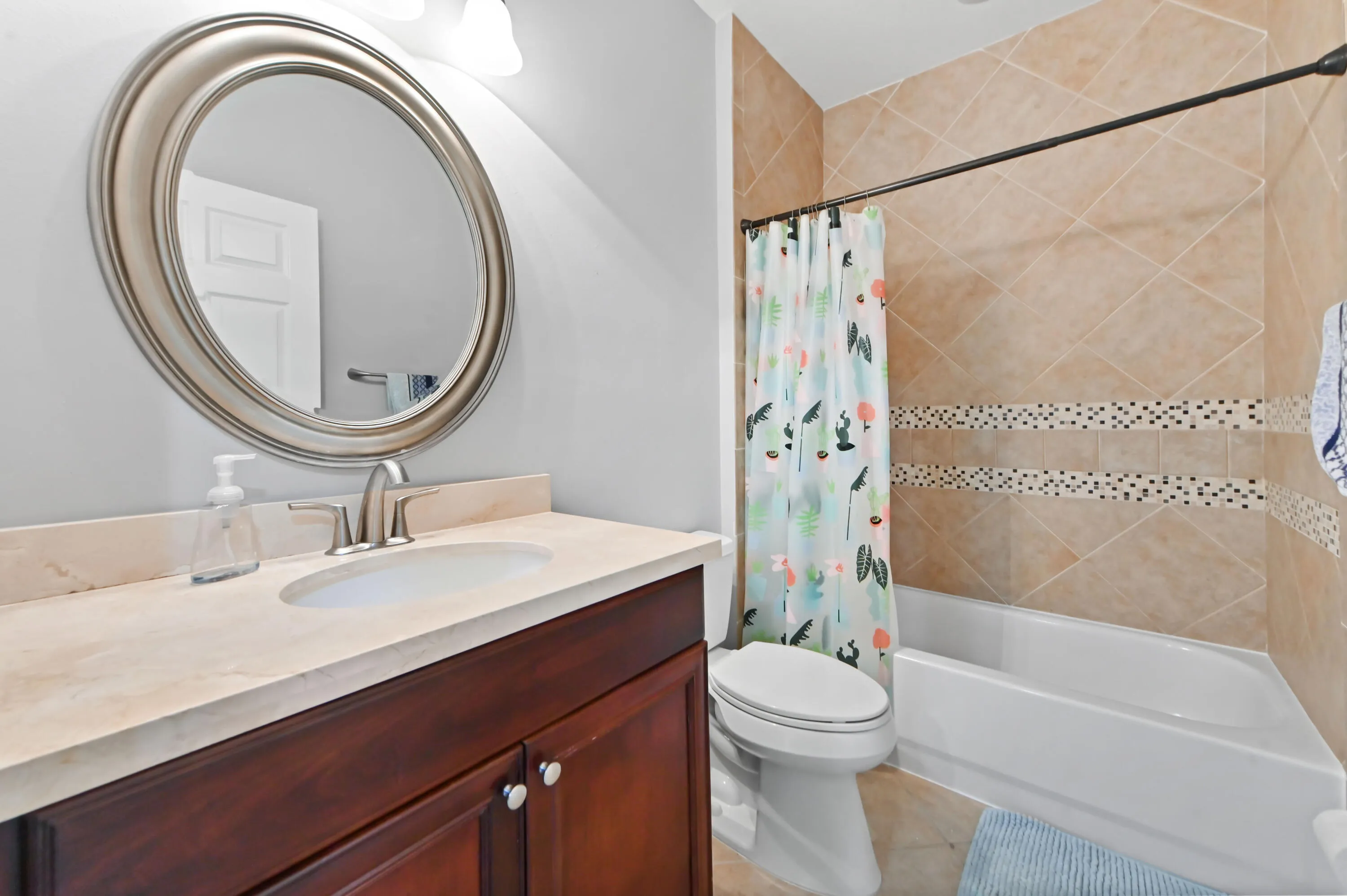 25 bathroom 01