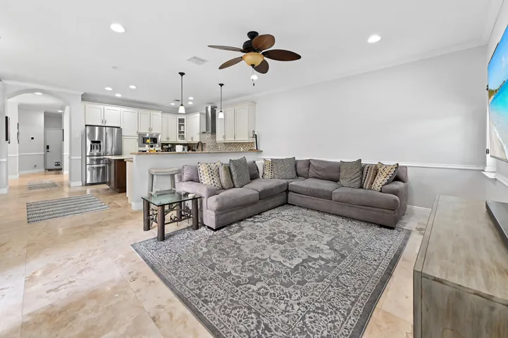 10 living room 02