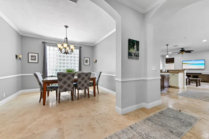 13 dining room 01