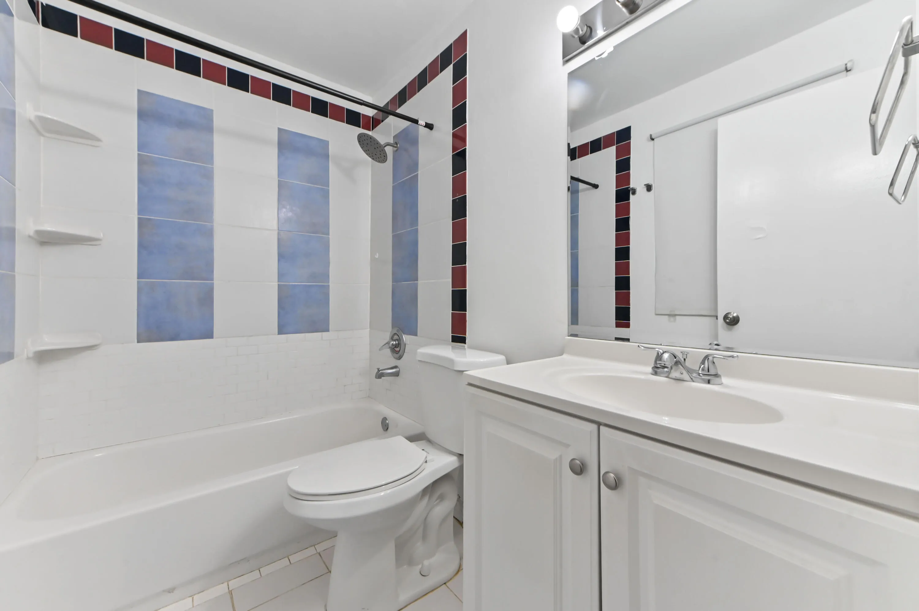 13 bathroom 01