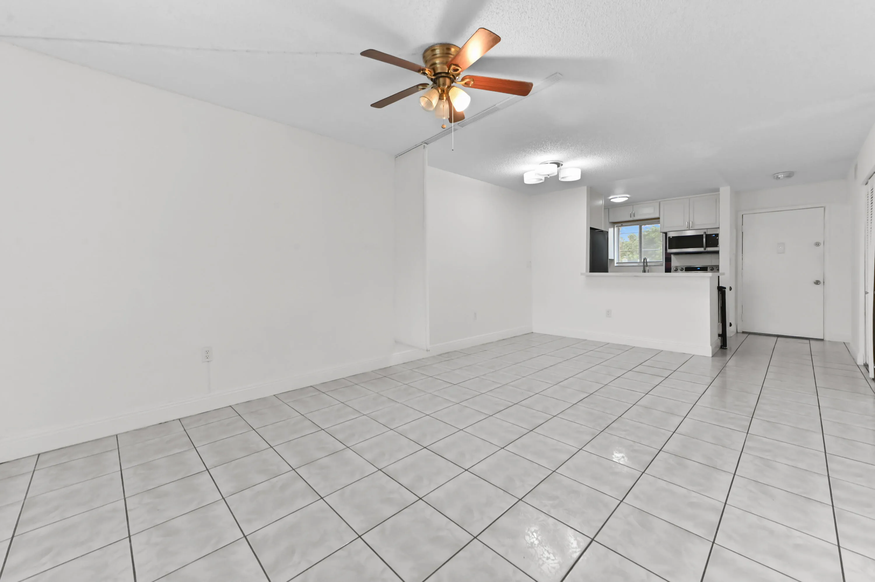 10 living room 03