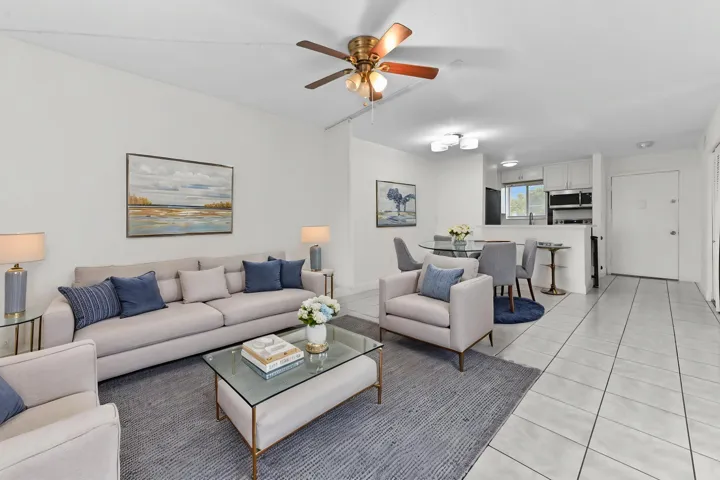 10-living-room-03_VS