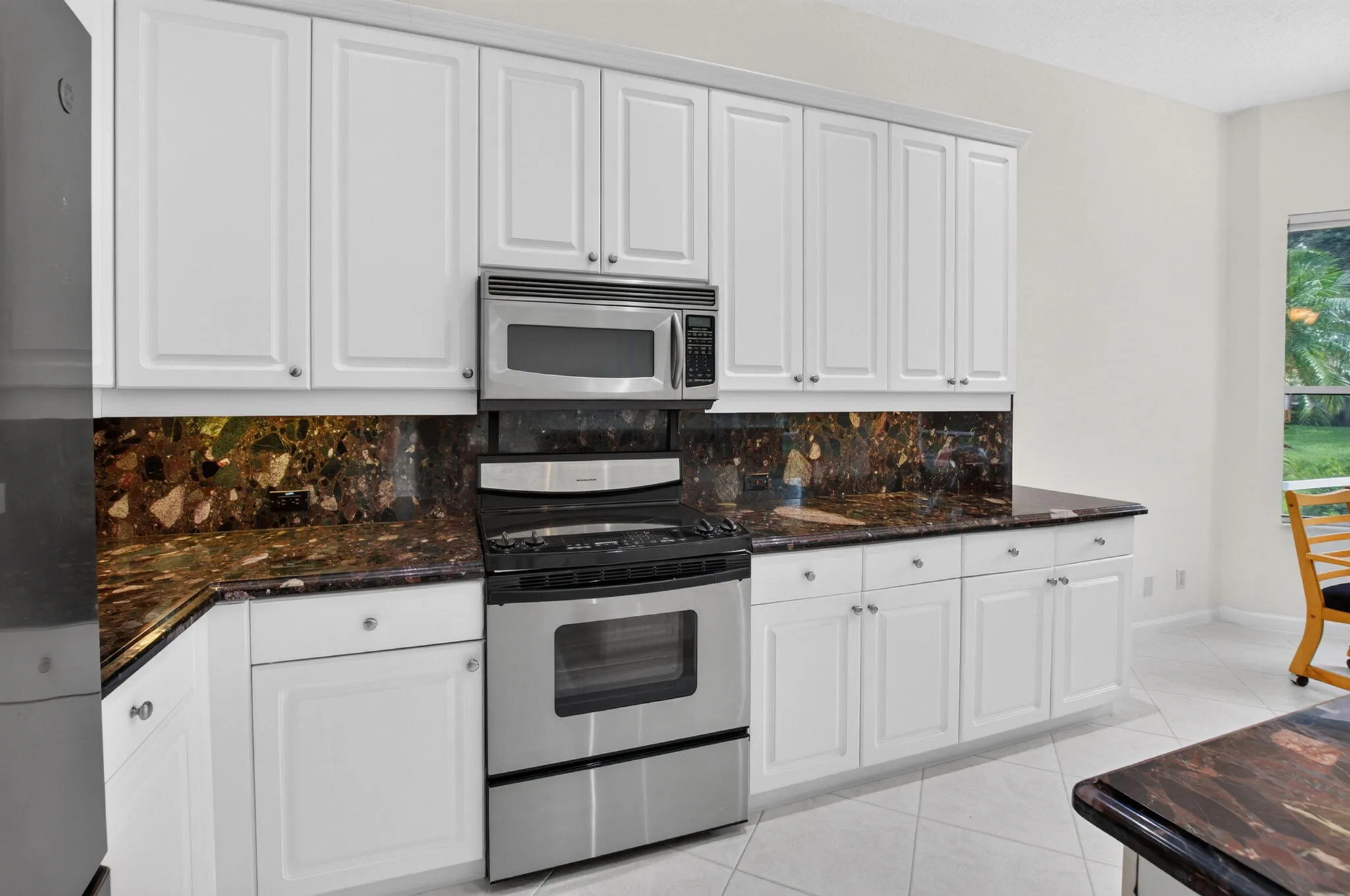 STAINLESS STEEL APPLIANCES