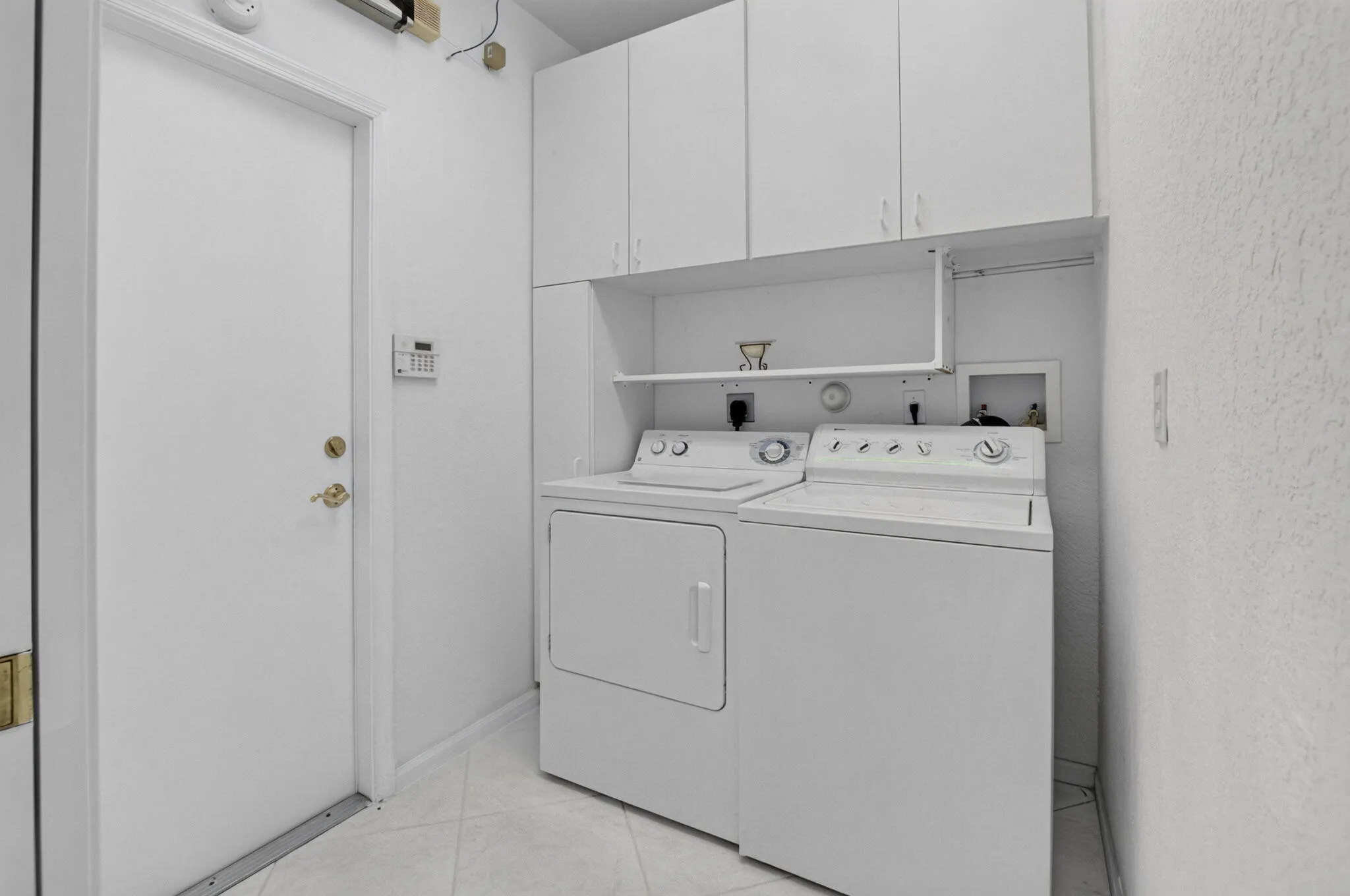 INSIDE LAUNDRY ROOM