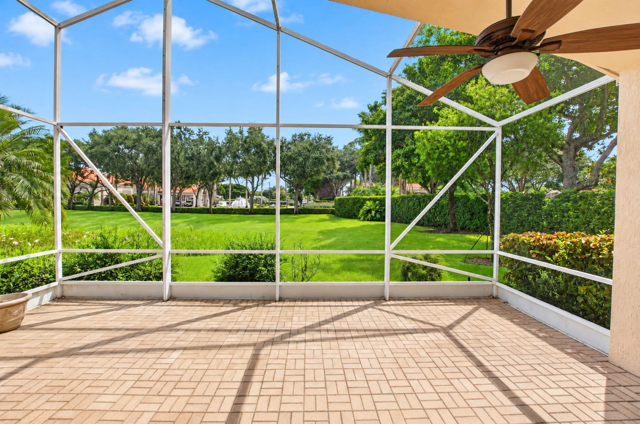 CATCH THE MORNING SUN FROM YOUR LANAI