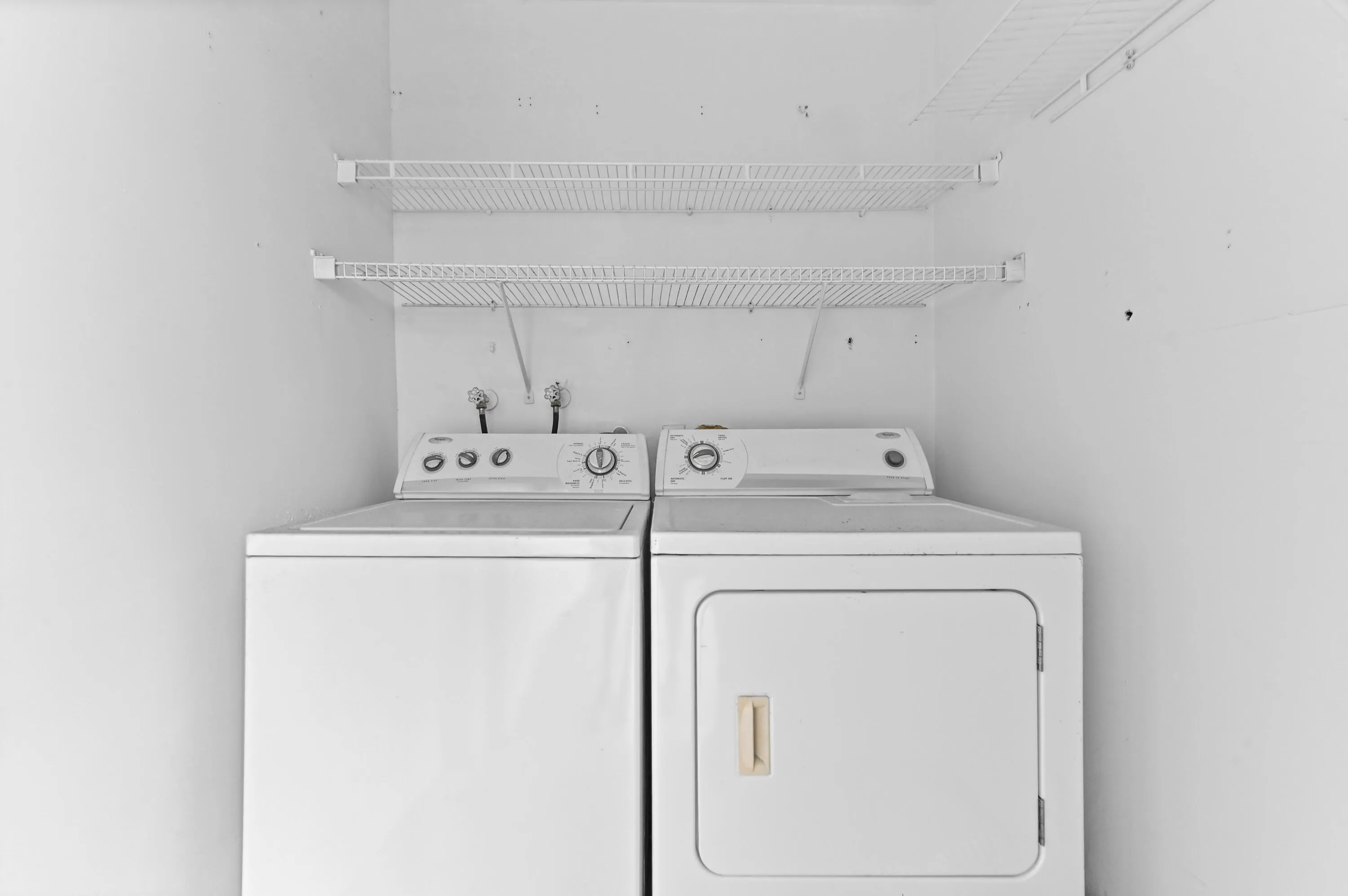 21 Laundry room 01