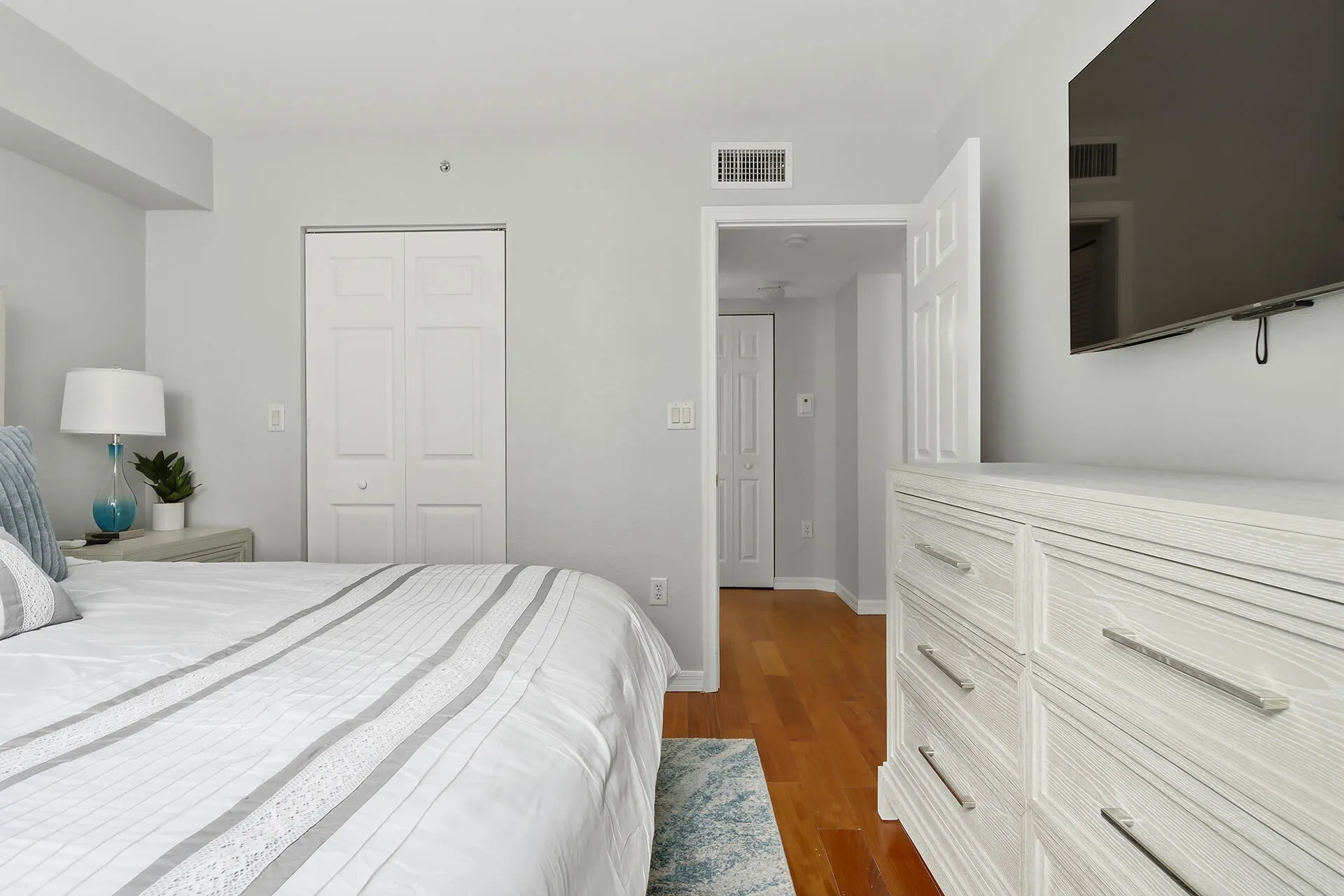 1801-NORTH-FLAGLER-DRIVE-435-33407-028
