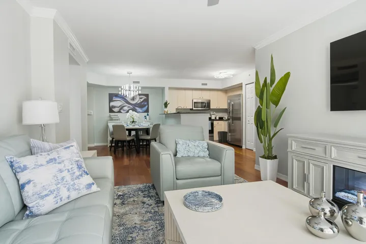 1801-NORTH-FLAGLER-DRIVE-435-33407-008