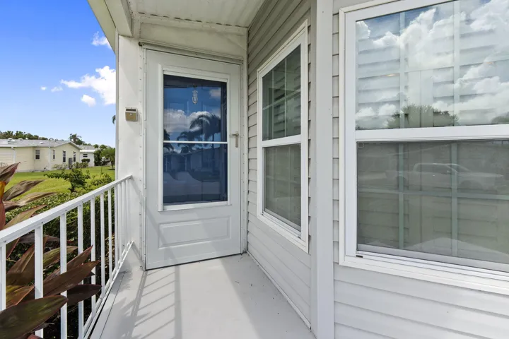 FRONT ENTRANCE - NEW STORM DOOR