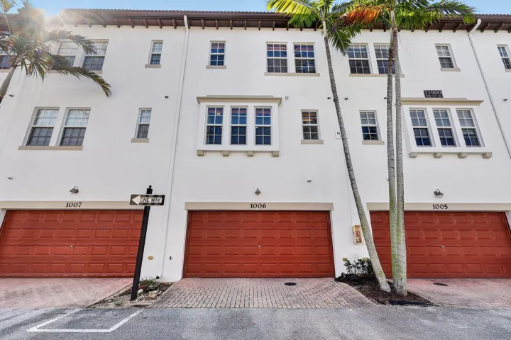 45-web-or-mls-8H3A0506