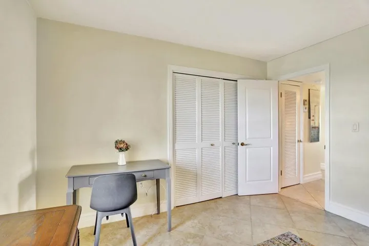 Second bedroom