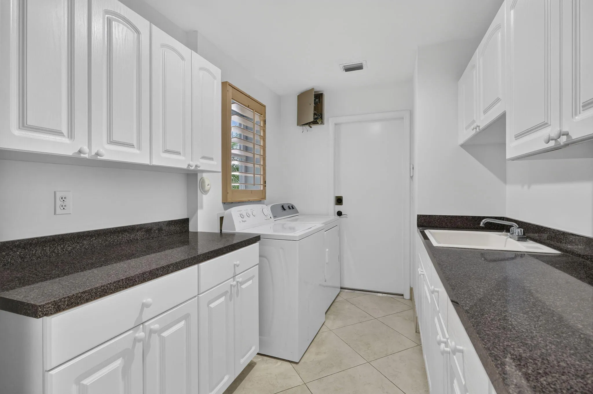 46-web-or-mls-BS1A2160