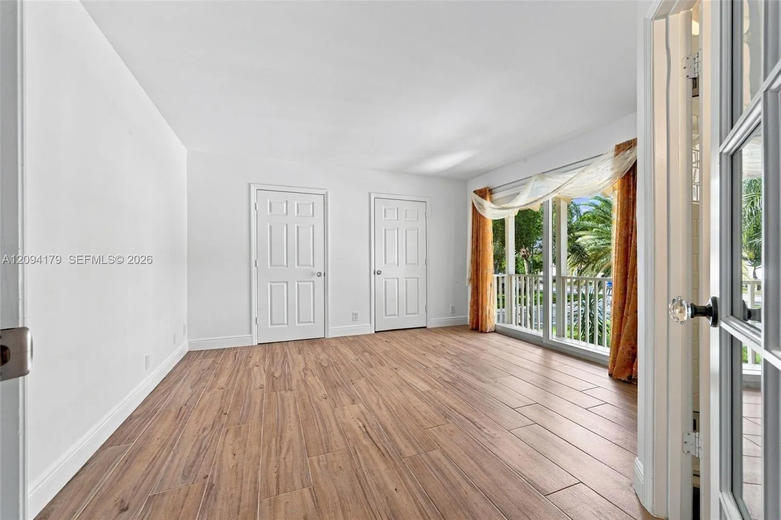 2nd Bedroom w Two Closets