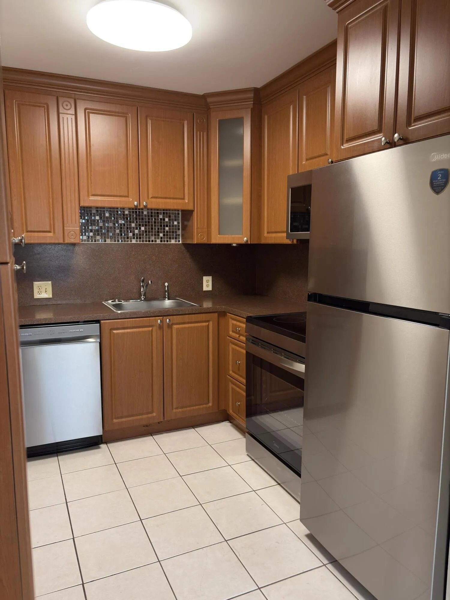 Kitchen Updated cabinets