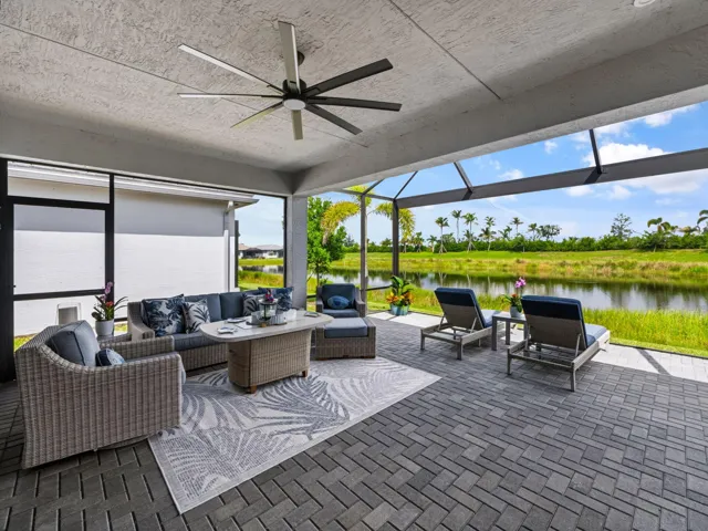 Extended Lanai with private lake view
