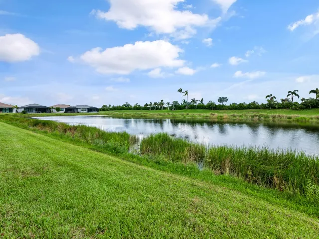 Lanai long lake view