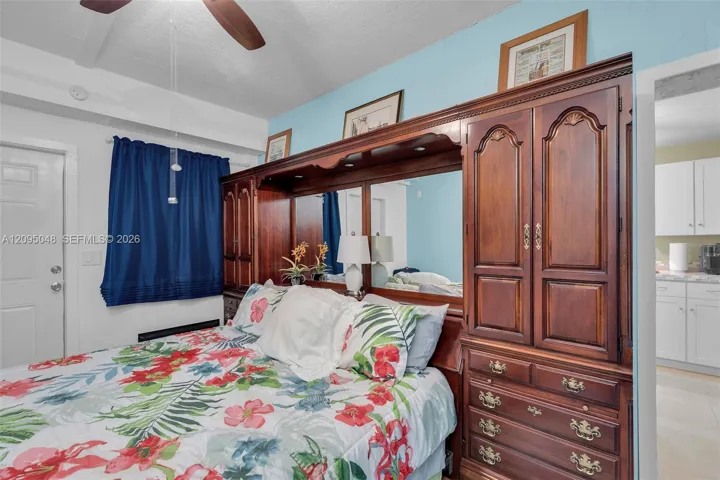 Bedroom Down