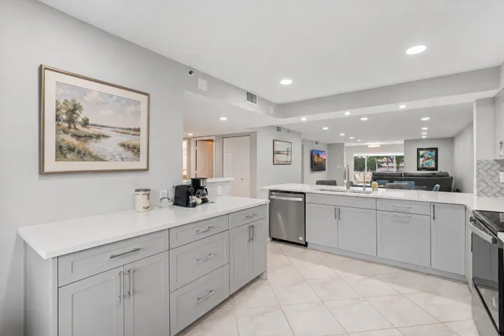 Kitchen 3