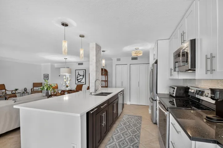 Quartz countertops