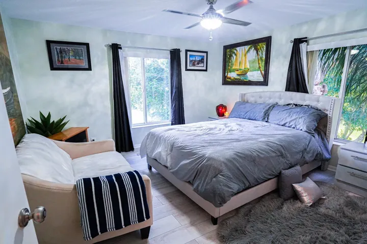 BEDROOM 1