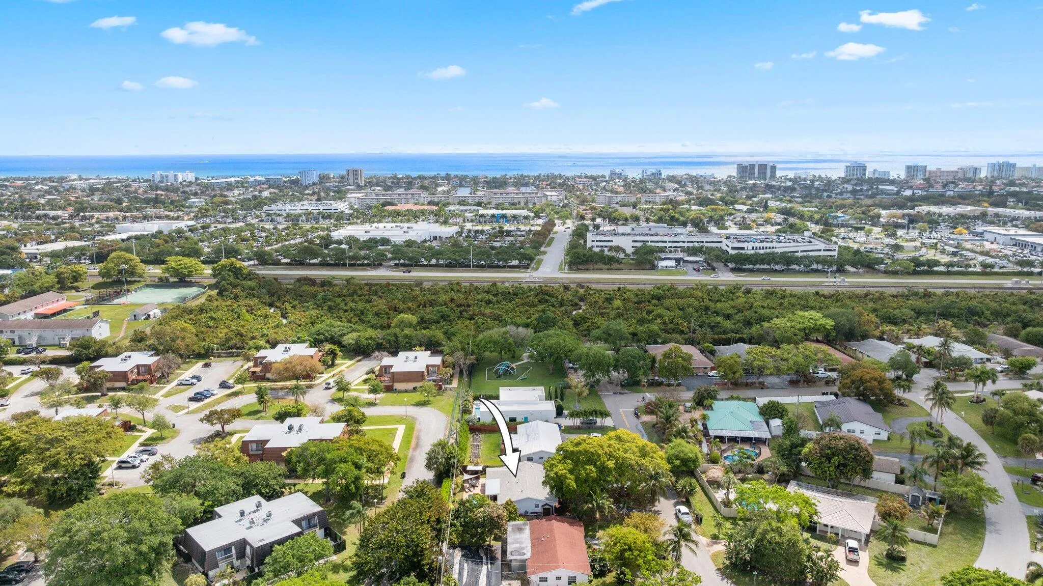513 Curlew Road - 15.jpg-SMALL