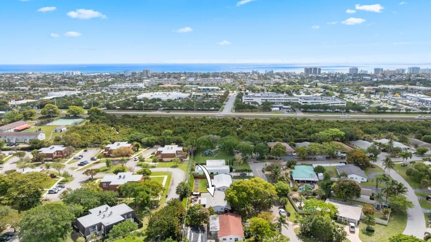 513 Curlew Road - 15.jpg-SMALL