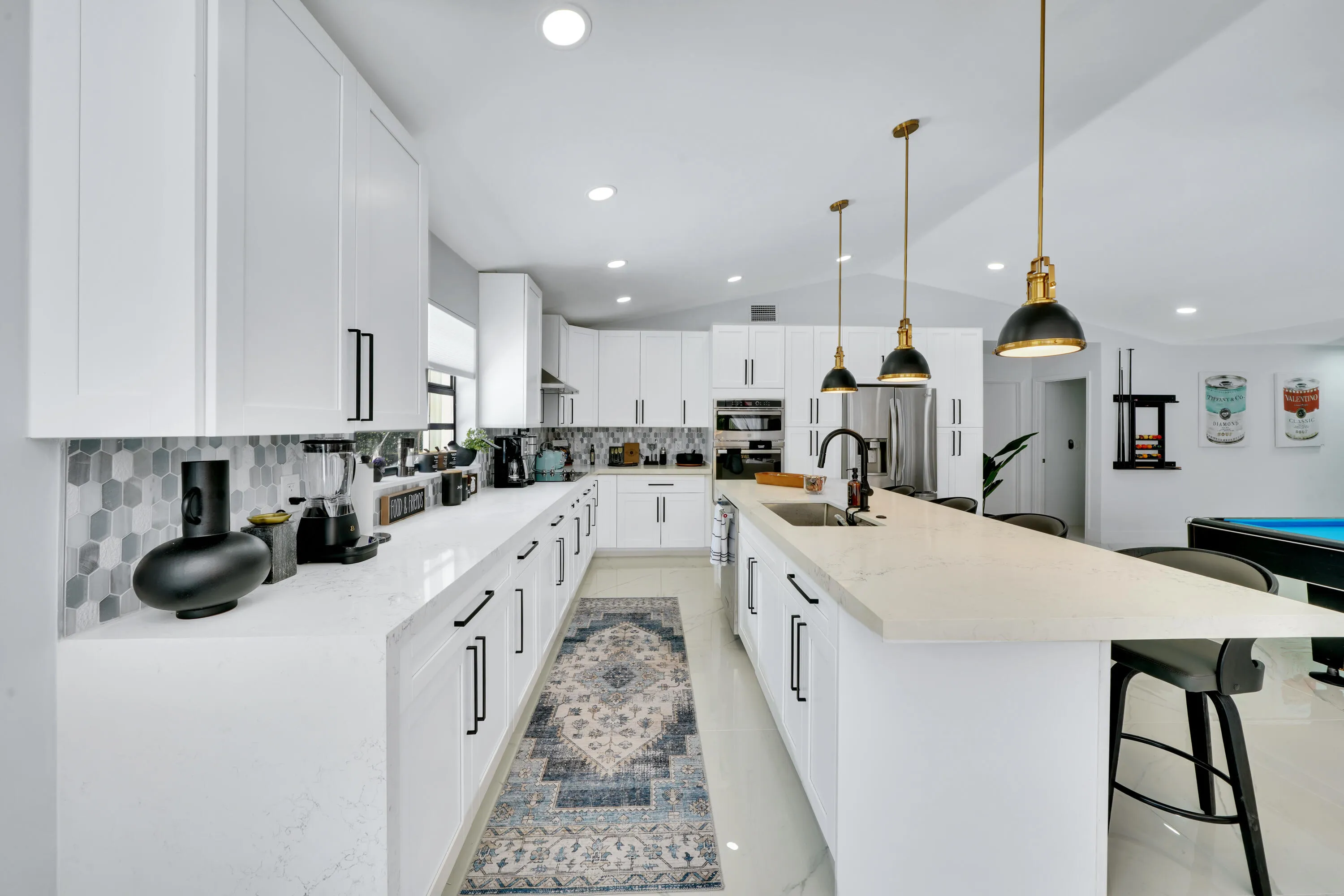 Indoors 4526 St Andrews Dr (5)