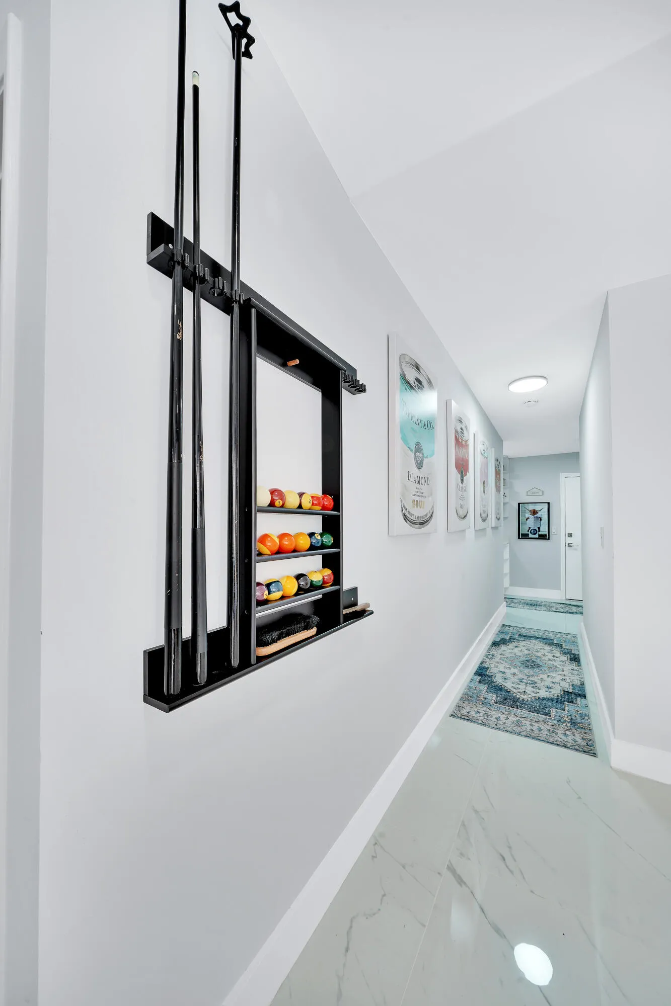 Indoors 4526 St Andrews Dr (46)