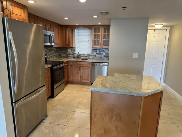 Kitchen 2