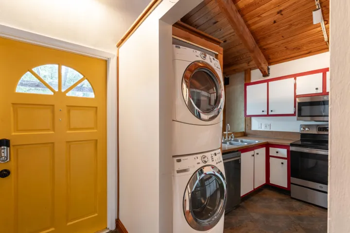 Washer Dryer in Kitchen
