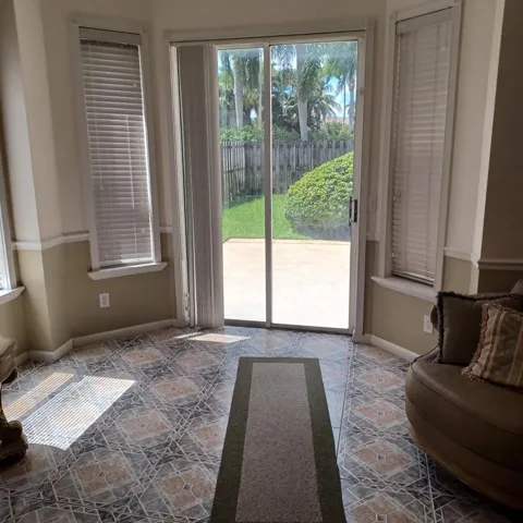 PRESTON DOUBLE DOORS TO PATIO
