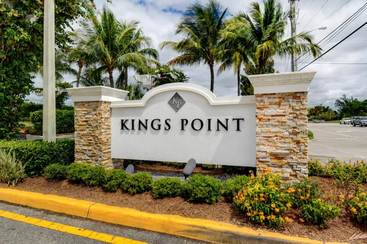 Kings Point