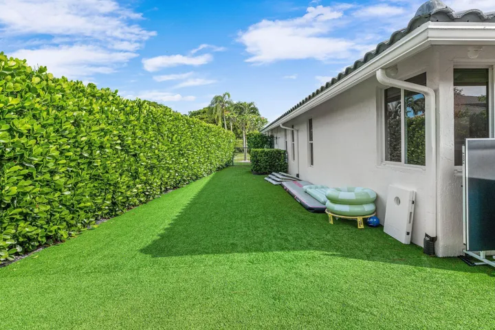 040-2550Northwest28thStreet-BocaRaton-FL