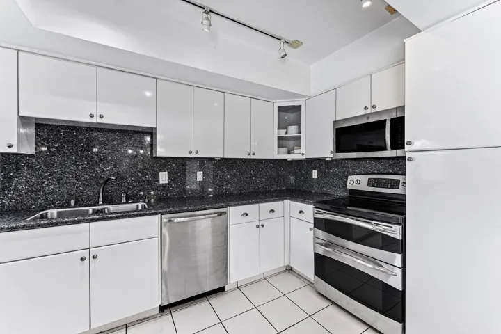 015-1224Southwest16thAvenue-BocaRaton-FL