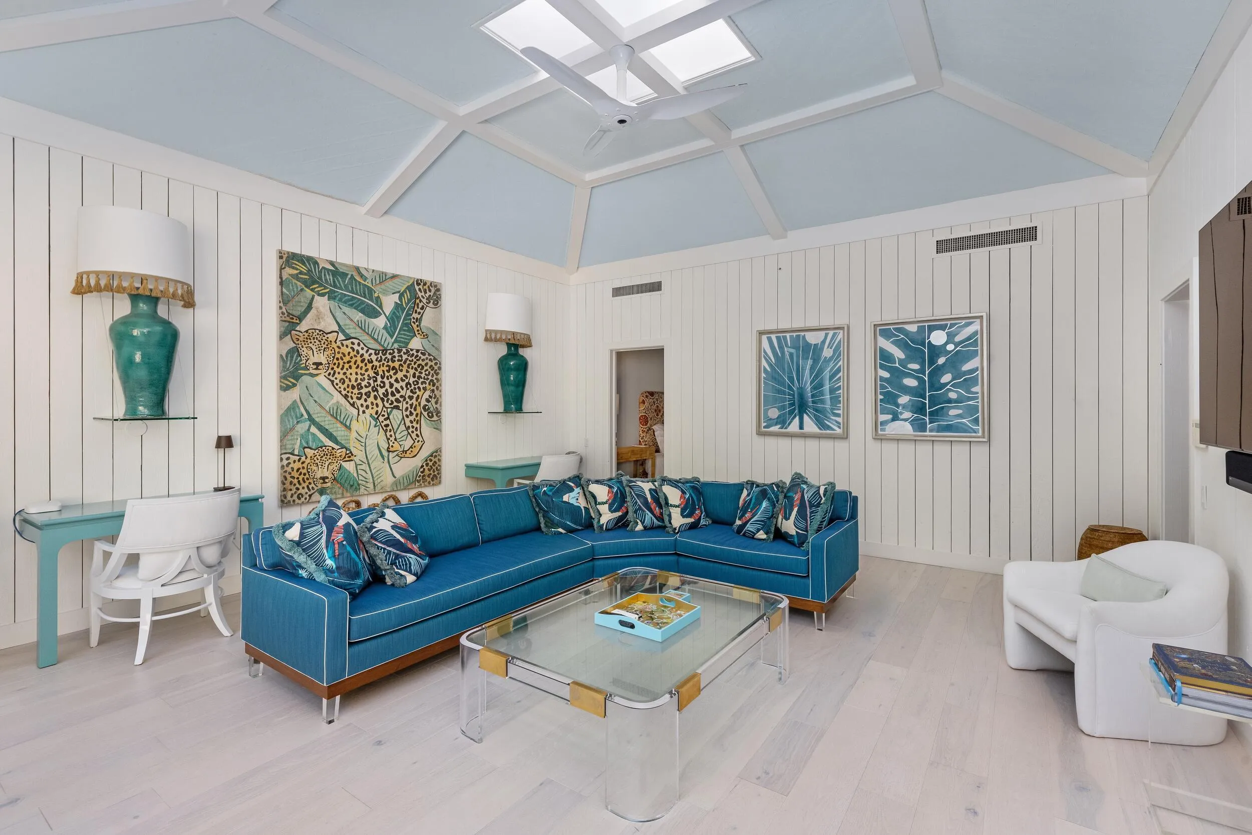 Guest House Living