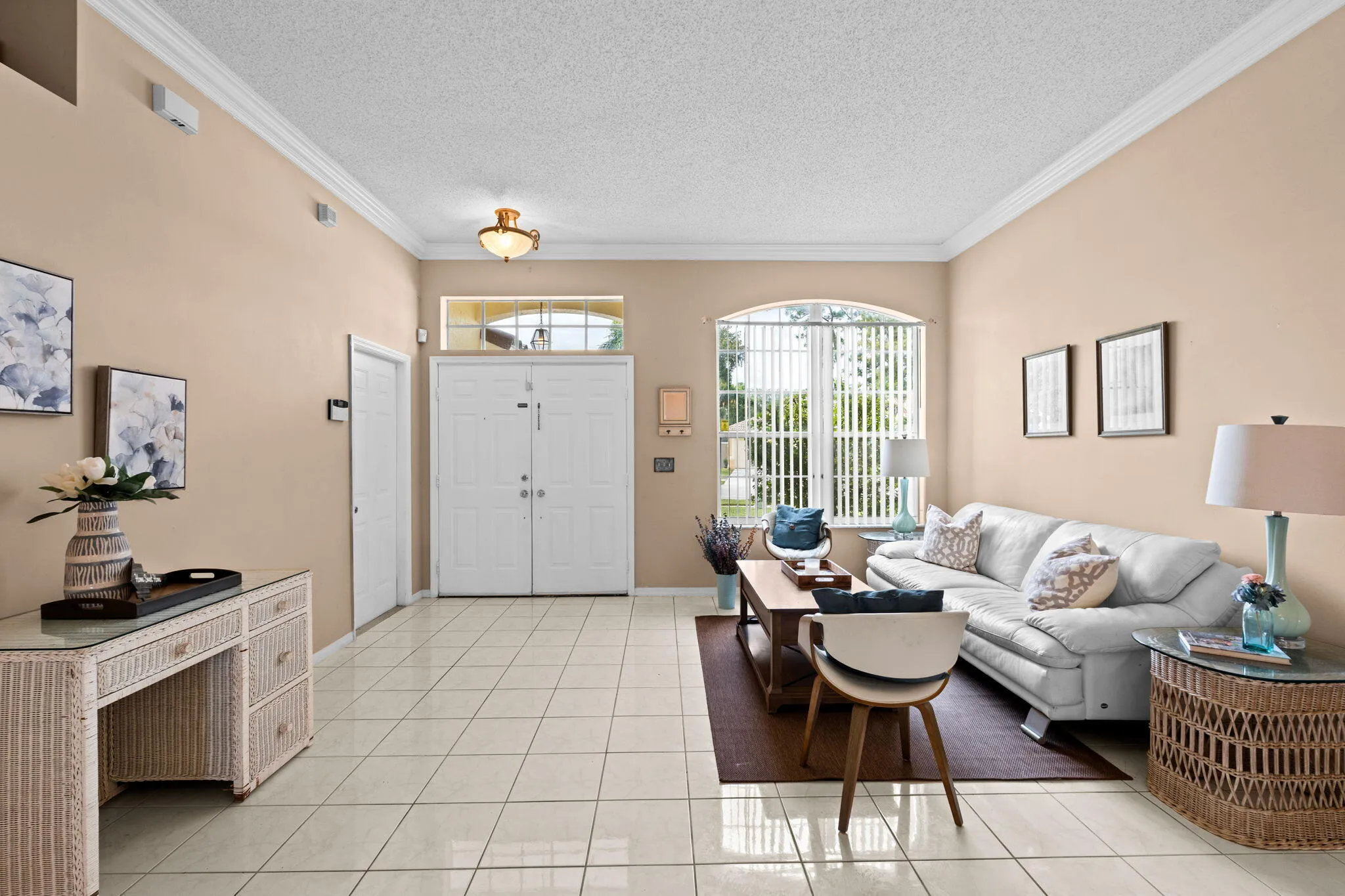7-web-or-mls-A7409061
