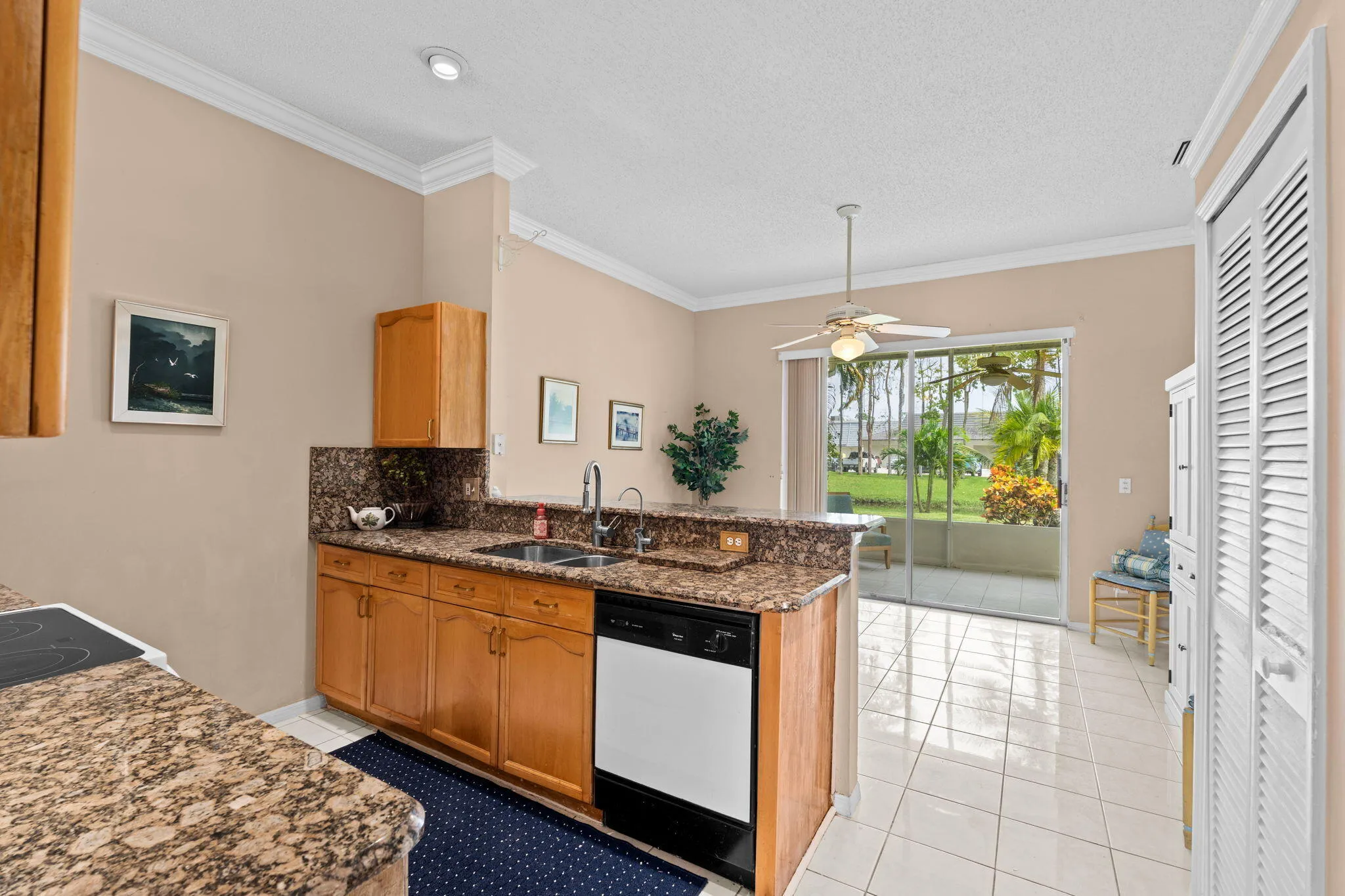 16-web-or-mls-A7409088